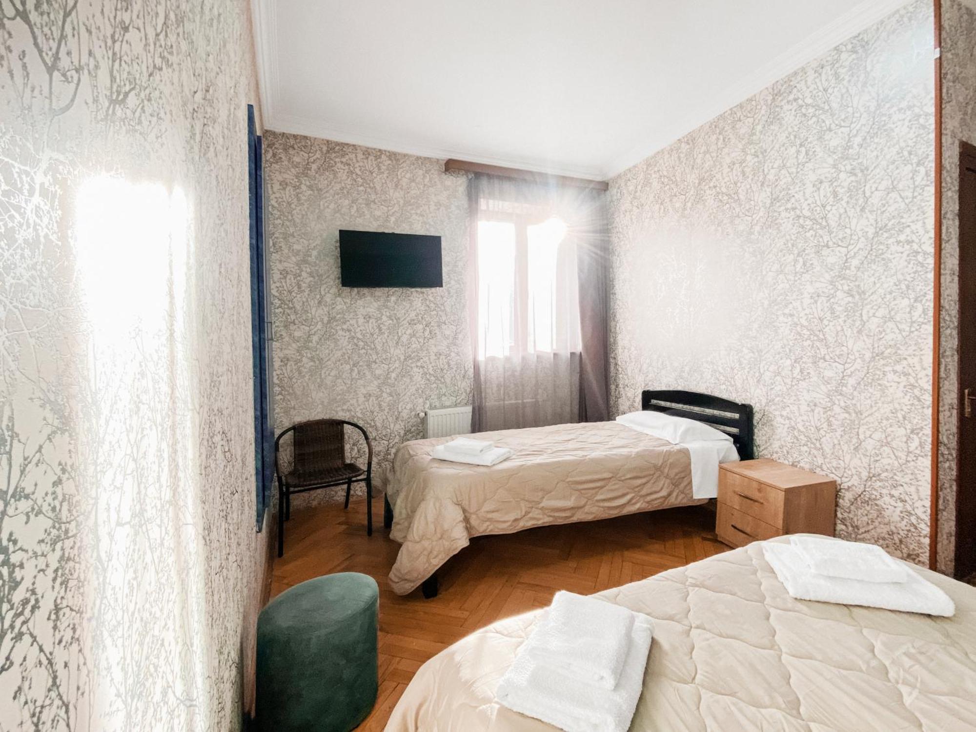 Lotus Hotel Tbilisi Exterior photo
